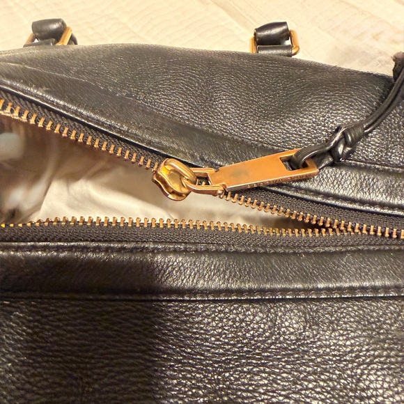 Marc Jacob’s Calfskin Recruit Bauletto Satchel Tote - Picture 7 of 8